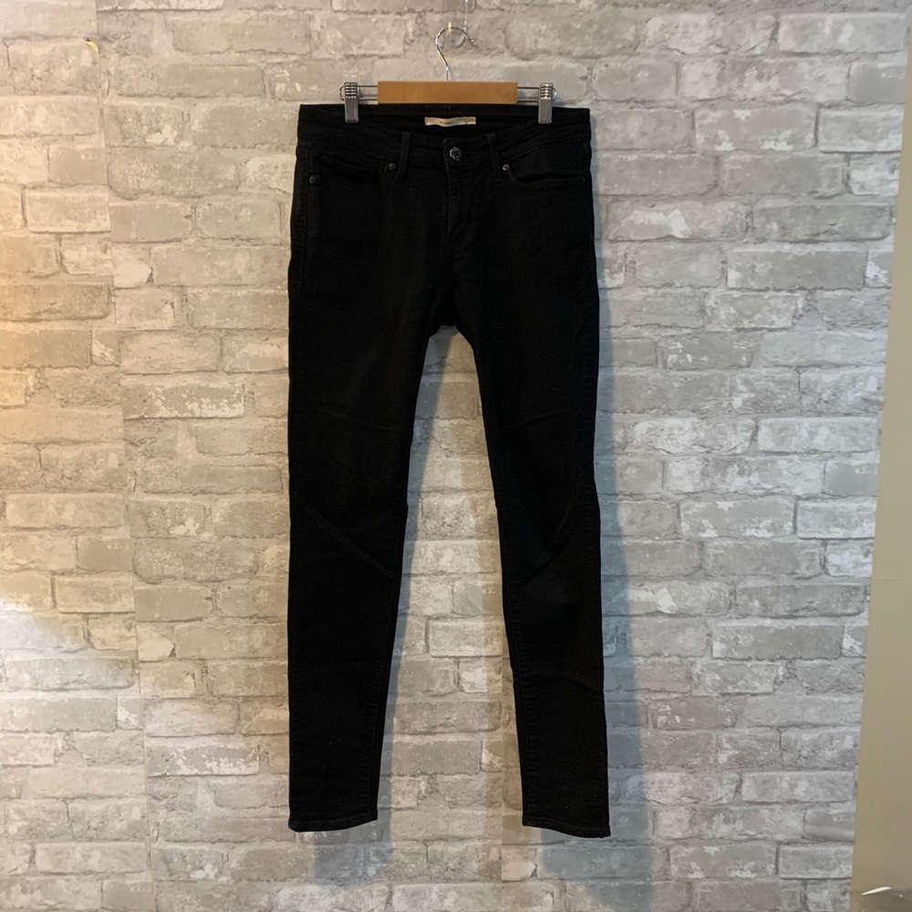 Levi’s Womens 711 Skinny Black Jean Size 29